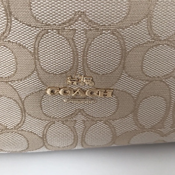NWT COACH SIGNATURE CELESTE CONVERTIBLE HOBO F58327 CHALK - Picture 11 of 11